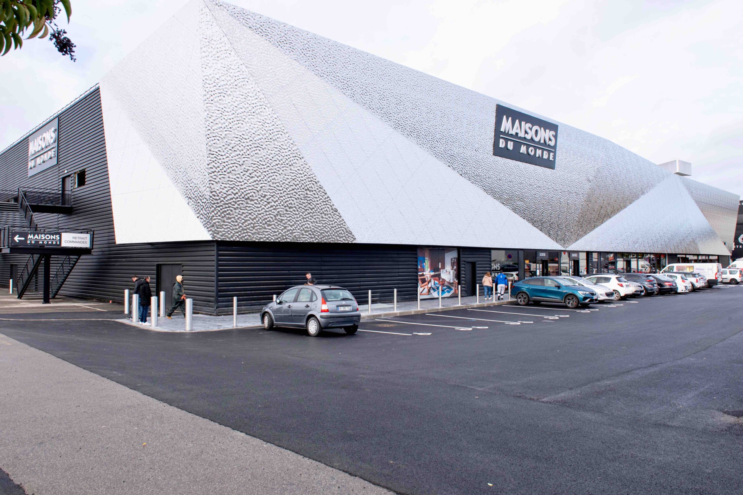 Maisons du Monde a ouvert son plus grand magasin en France - Meuble Info