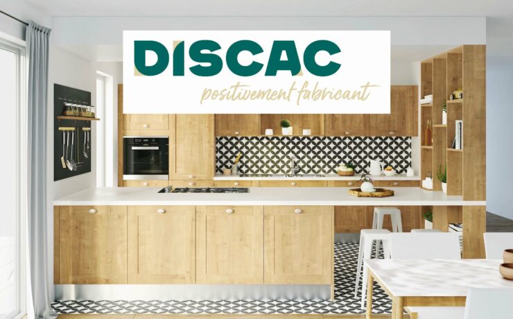 En un peu plus de 30 ans, l’entreprise Discac (dirigée par Cédric Gauchet, fils du fondateur et président du groupe depuis 2011), est devenue un acteur français incontournable sur le marché de la fabrication de meubles de cuisines et de salles de bains (31,5 M€ de chiffre d’affaires en 2022).