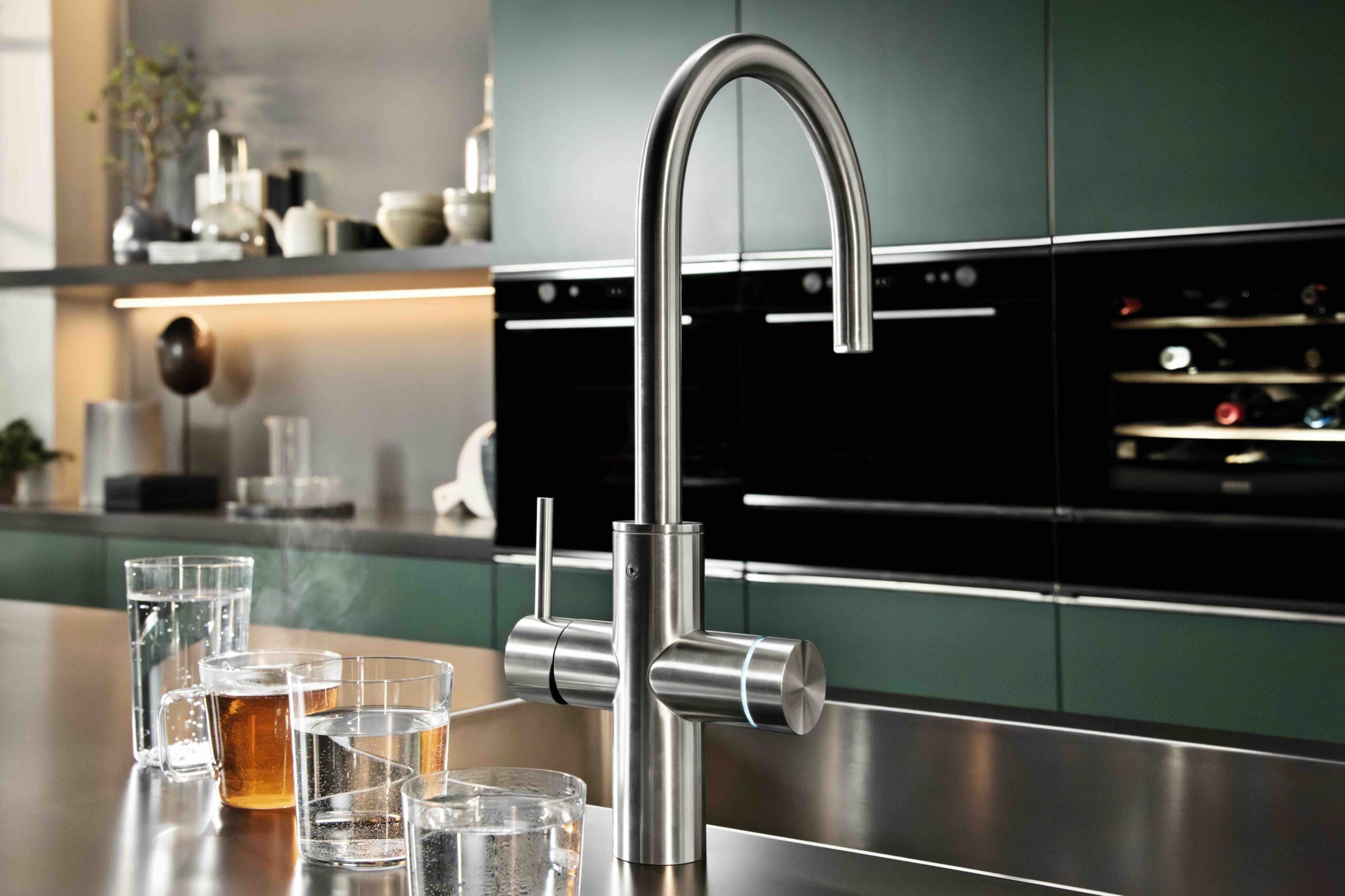 Le mitigeur “Mythos Water Hub”, la solution 5en1 de Franke Meuble Info — free download