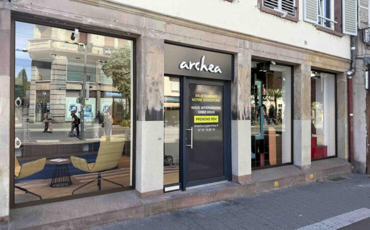 Archea a ouvert le 2 juin dernier un magasin de 65 m² à Strasbourg, sa première implantation dans le quart Nord-Est de la France. Porté par le franchisé Xavier Vigot, ce point de vente, qui a nécessité 200 000 euros d'investissements, vise un chiffre d'affaires annuel compris entre 400 000 et 500 000 euros à horizon trois ans.
