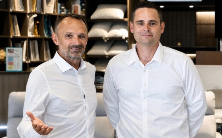 Le magasin France Literie de Vallauris a été repris le 1er mai dernier par deux professionnels expérimentés du secteur, Stéphane Gauthier et Damien Dubois. À la clé, un point de vente entièrement réaménagé au concept de l'enseigne et une nouvelle page qui s'ouvre pour ce magasin historique des Alpes-Maritimes.