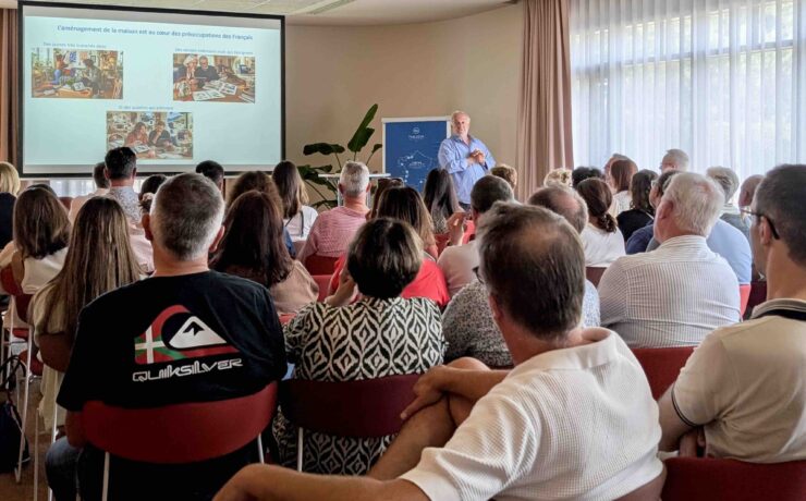 Le GRAM a réuni ses adhérents et ses équipes à Arcachon (33), du 20 au 22 septembre, pour ses “Journées nationales” consacrées notamment à l’intelligence artificielle et aux évolutions du commerce de l’ameublement. Au programme, des interventions sur la conjoncture du marché du meuble et de la décoration, le parcours client et la présentation de l’outil d’aide à la vente YesWeHome.